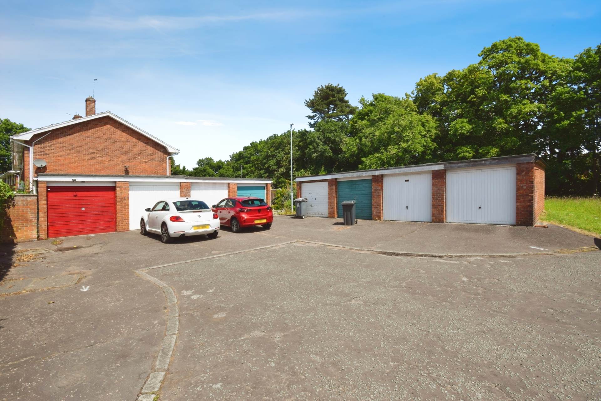 Langley Road, Spital, Image 29