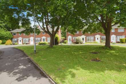 Langley Road, Spital, Image 27