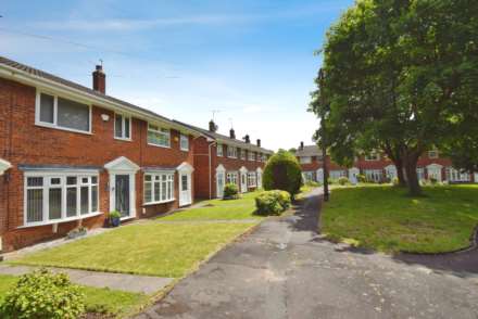 Langley Road, Spital, Image 28