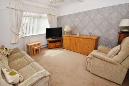 Malpas Drive, Bebington, Image 3