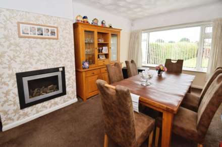 Malpas Drive, Bebington, Image 4