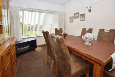 Malpas Drive, Bebington, Image 6