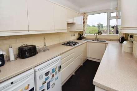 Malpas Drive, Bebington, Image 7