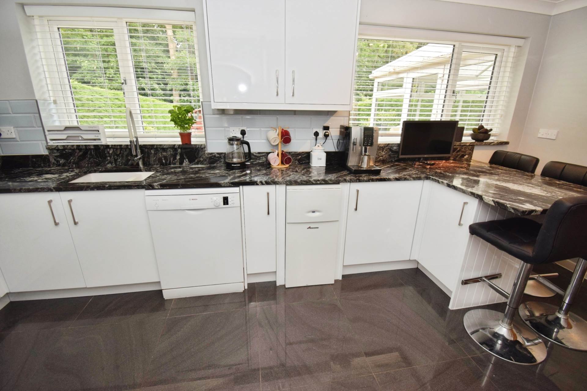 Latham Way, Spital, Image 13