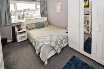 Latham Way, Spital, Image 21