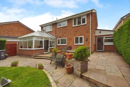 Latham Way, Spital, Image 30