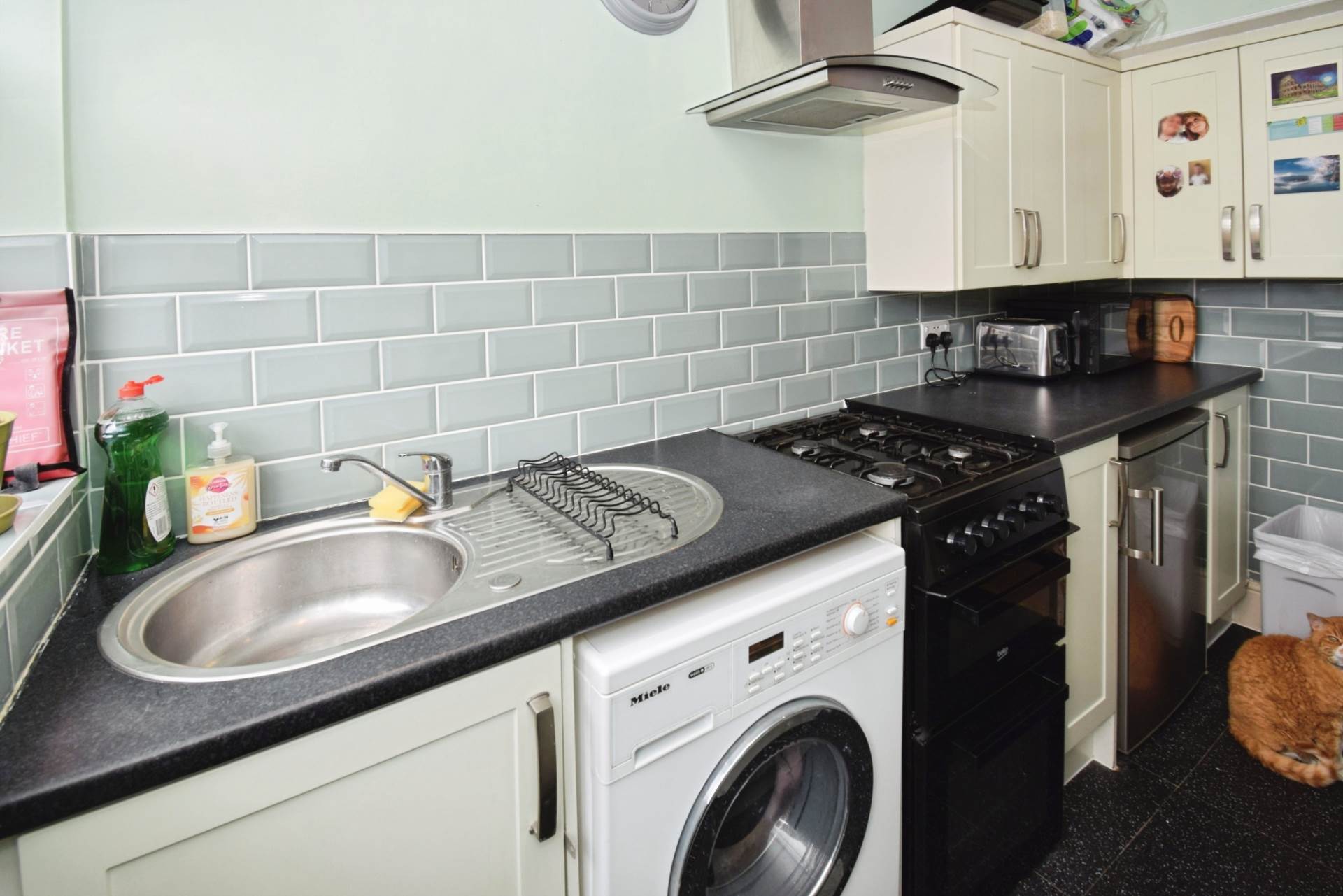 Rosefield Avenue, Bebington, Image 10