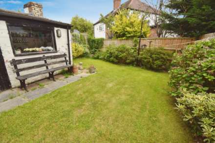 College Drive, Bebington, Image 17