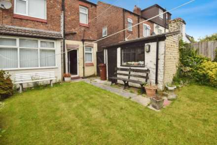 College Drive, Bebington, Image 4