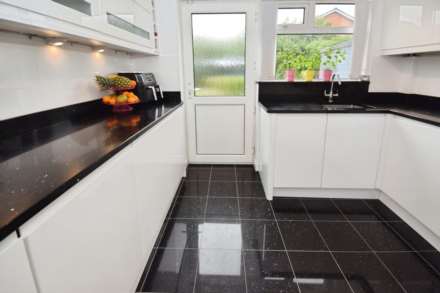 Inley Road, Spital, Image 12