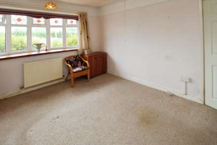 Waterfield Close, Higher Bebington, Image 12