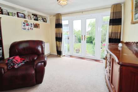 Mill Road, Higher Bebington, Image 10