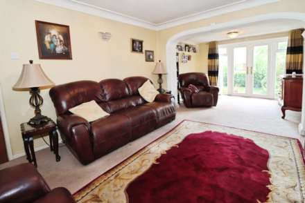 Mill Road, Higher Bebington, Image 8