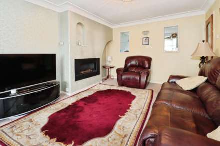 Mill Road, Higher Bebington, Image 9