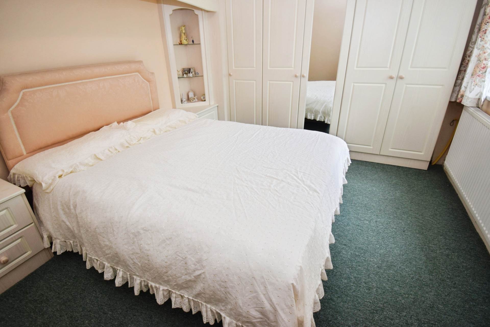 Oakridge Close, Spital, Image 14
