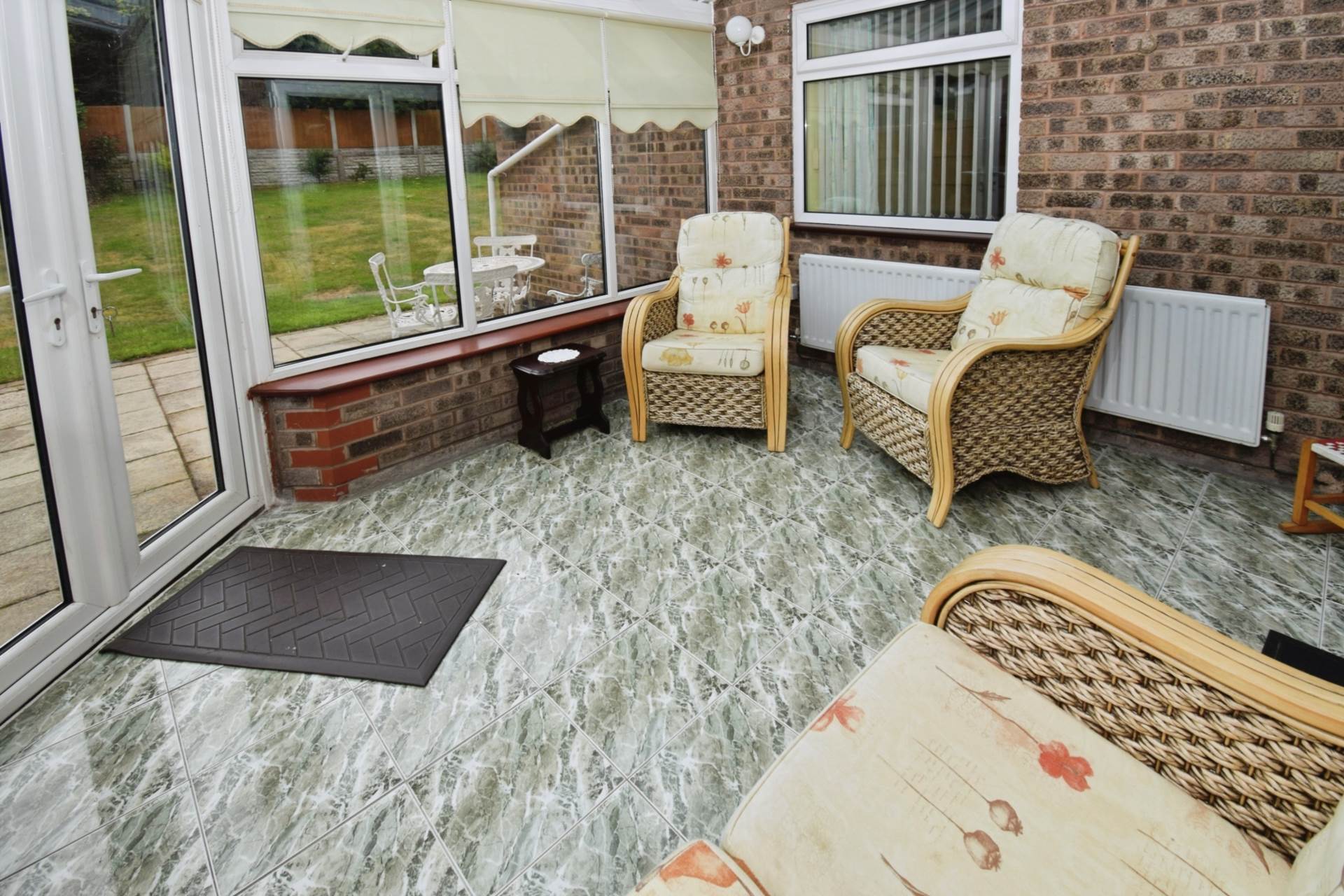 Oakridge Close, Spital, Image 9