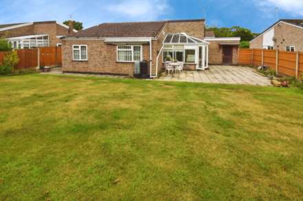 Oakridge Close, Spital, Image 21