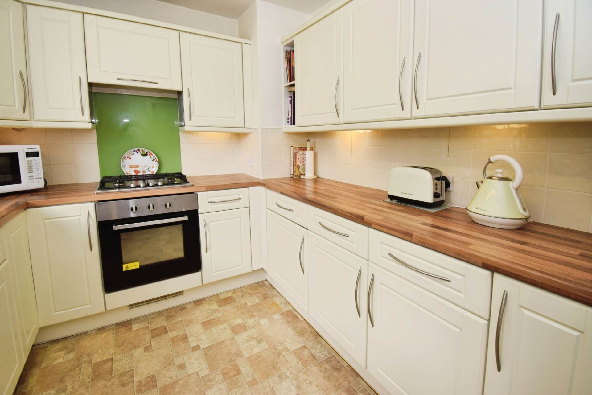 Lancelyn Court, Spital, Image 12