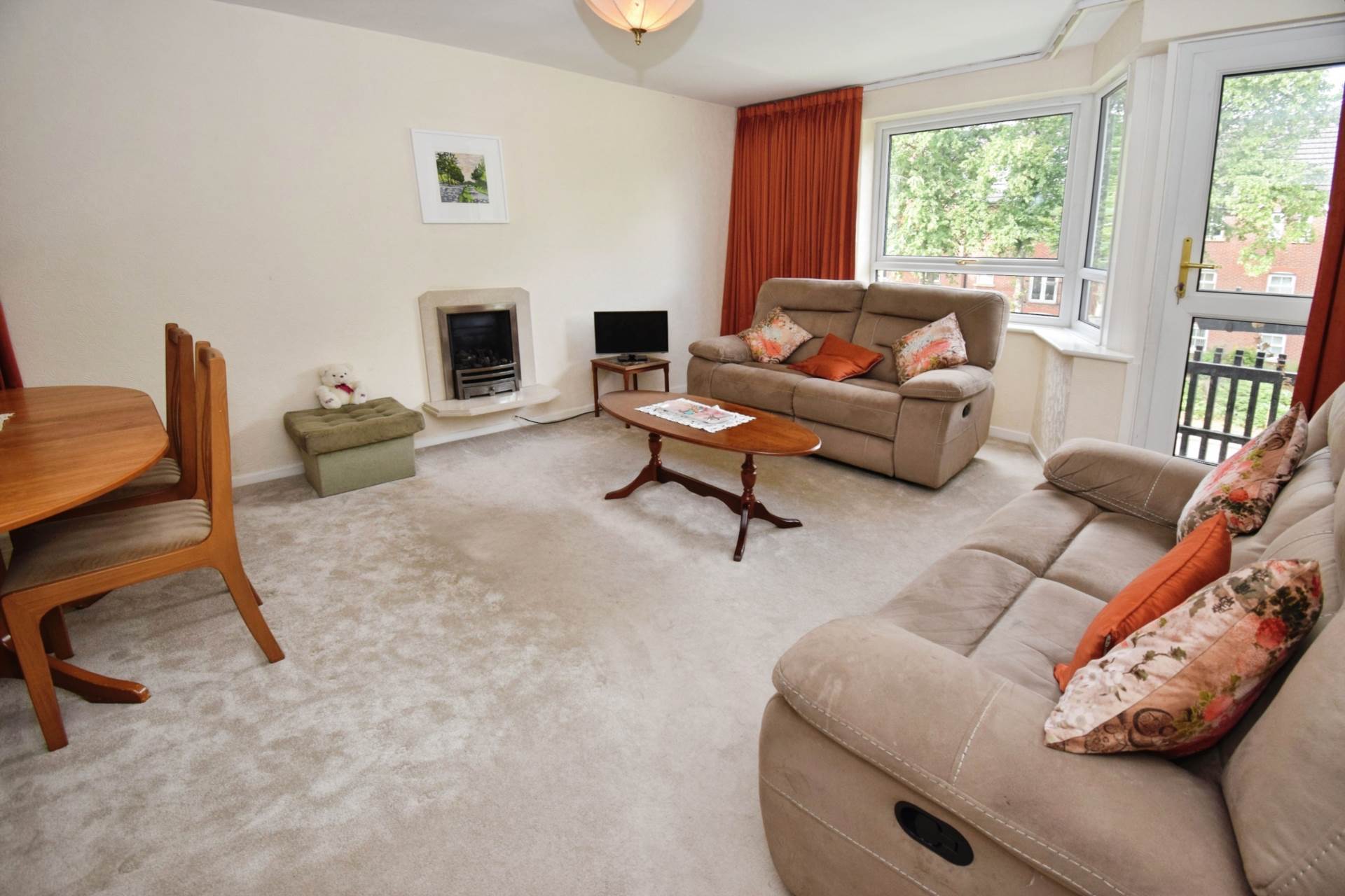 Lancelyn Court, Spital, Image 2