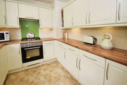 Lancelyn Court, Spital, Image 12