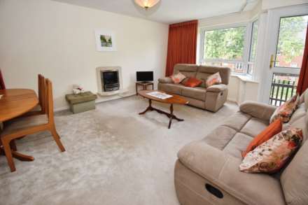 Lancelyn Court, Spital, Image 2
