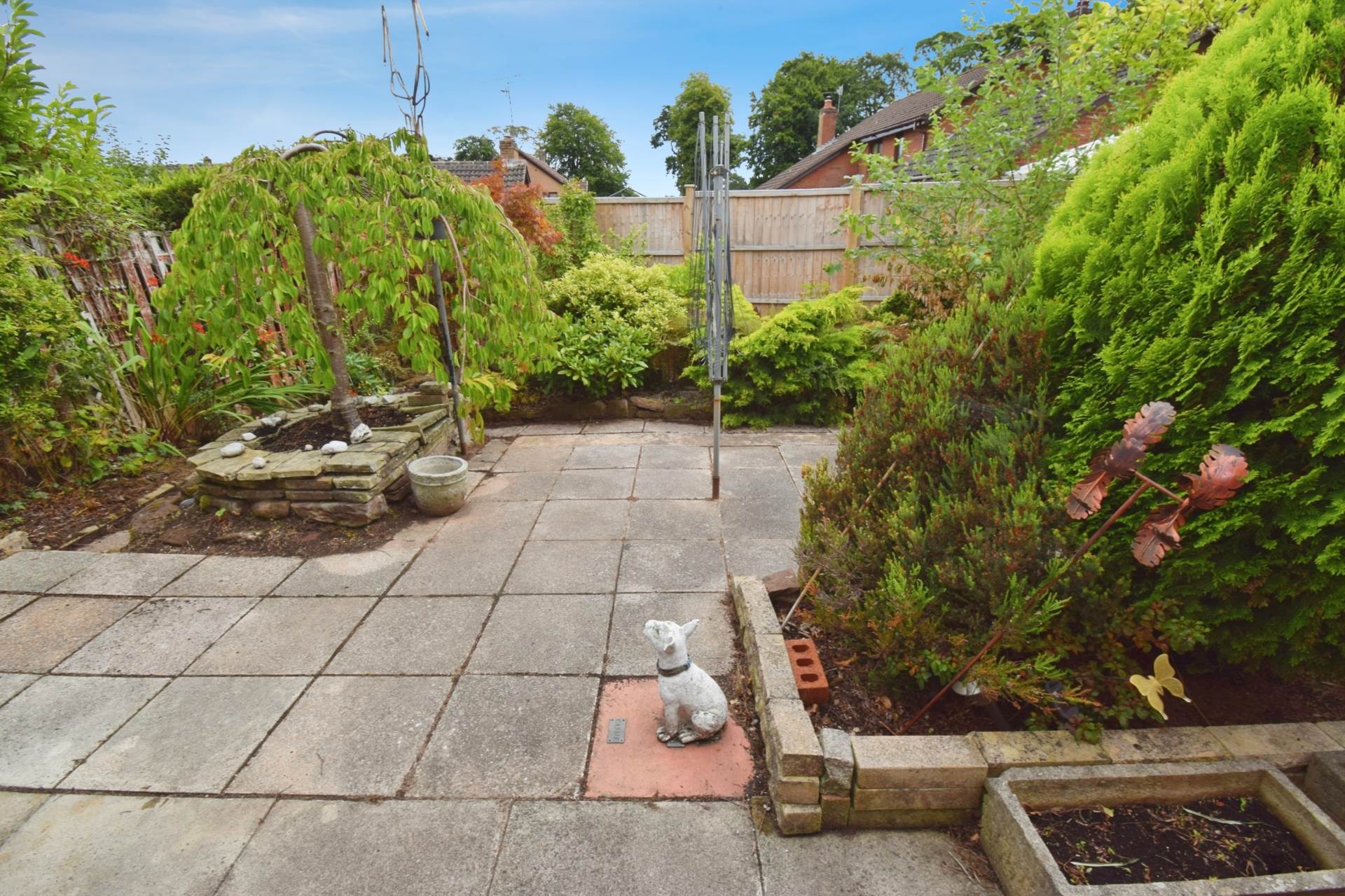 Curwell Close, Spital, Image 20