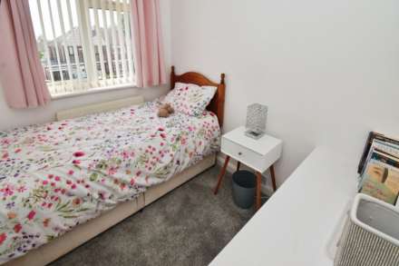 Sherwood Drive, Bebington, Image 17