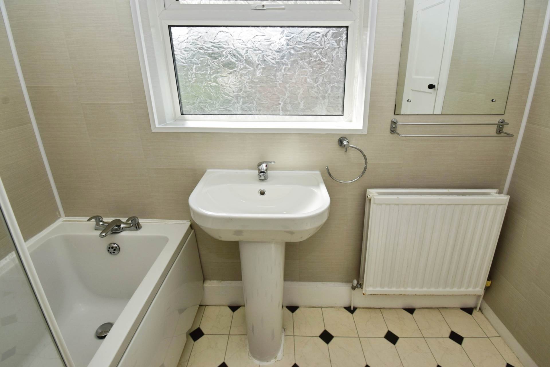 Town Lane, Bebington, Image 17