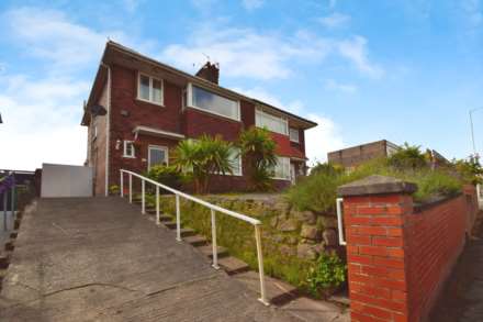 Town Lane, Bebington