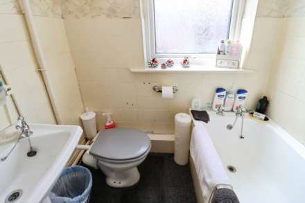 Silverdale Road, Bebington, Image 16
