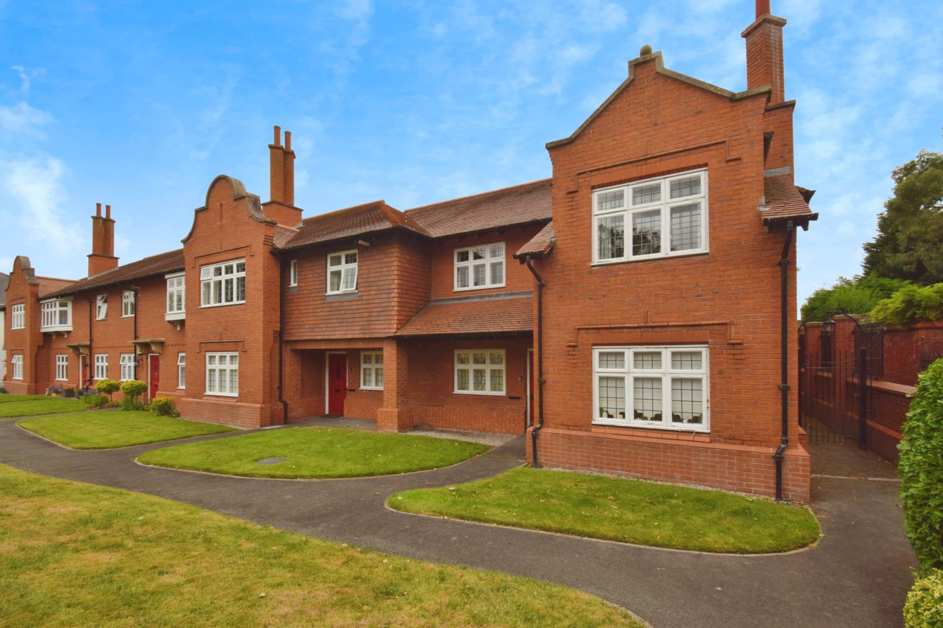 Osborne Court, Port Sunlight, Image 21
