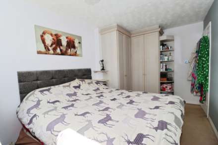 Hillwood Close, Spital, Image 15