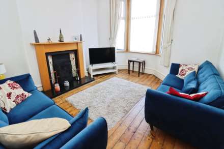 Trafalgar Drive, Bebington, Image 3