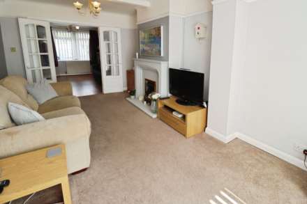 Malpas Drive, Bebington, Image 3