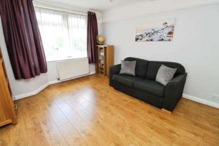 Malpas Drive, Bebington, Image 7