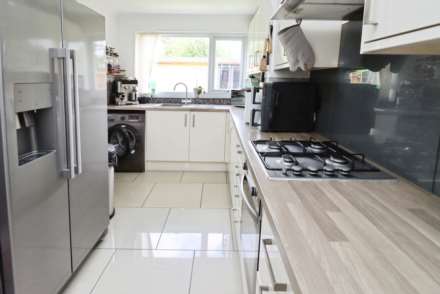 Brimstage Road, Bebington, Image 4