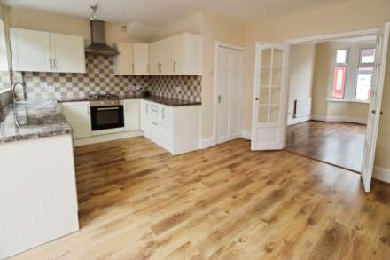 Salisbury Drive, New Ferry, Image 2