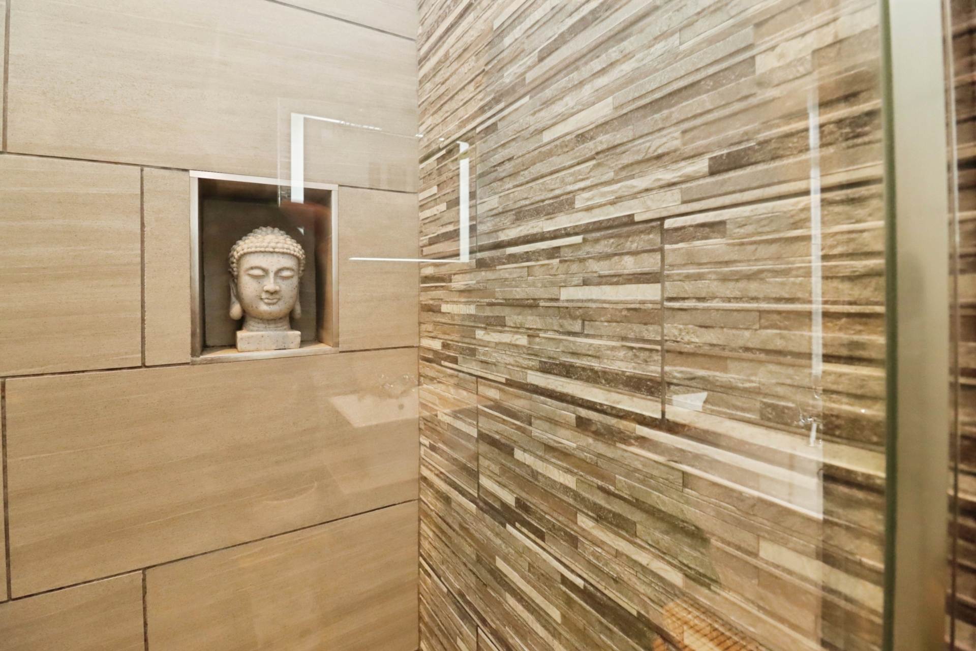 Eastham Rake, Bromborough, Image 35