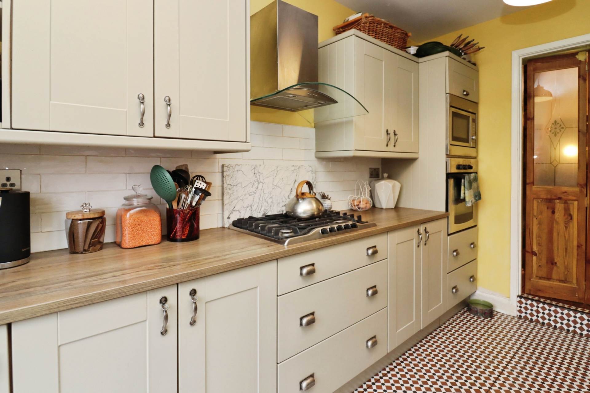 Eastham Rake, Bromborough, Image 8