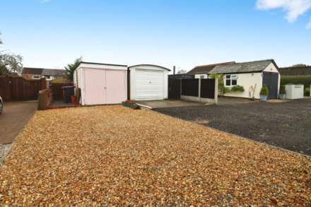 Eastham Rake, Bromborough, Image 13