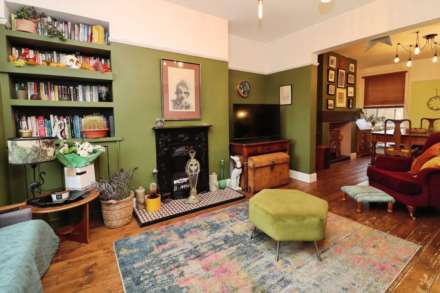 Eastham Rake, Bromborough, Image 2