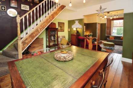 Eastham Rake, Bromborough, Image 5