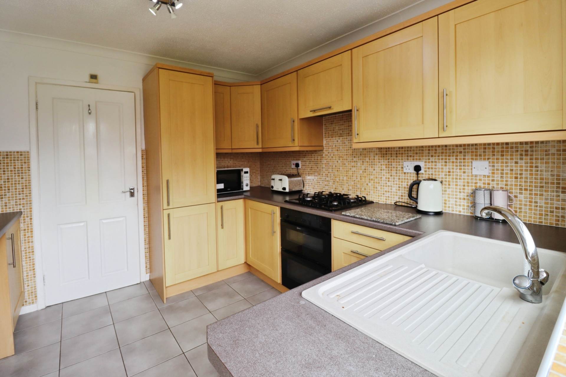 Woodfield Road, Bebington, Image 12
