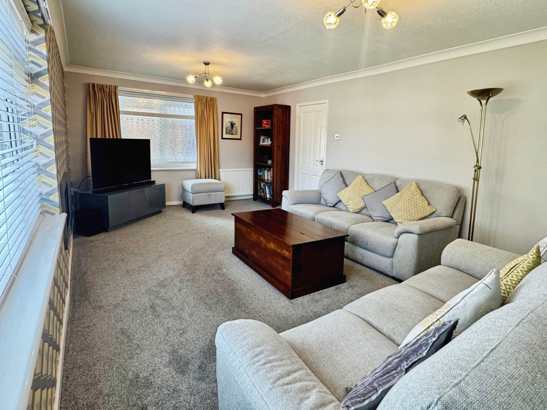 Woodfield Road, Bebington, Image 2