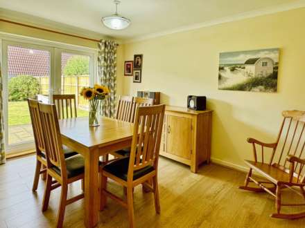 Woodfield Road, Bebington, Image 3