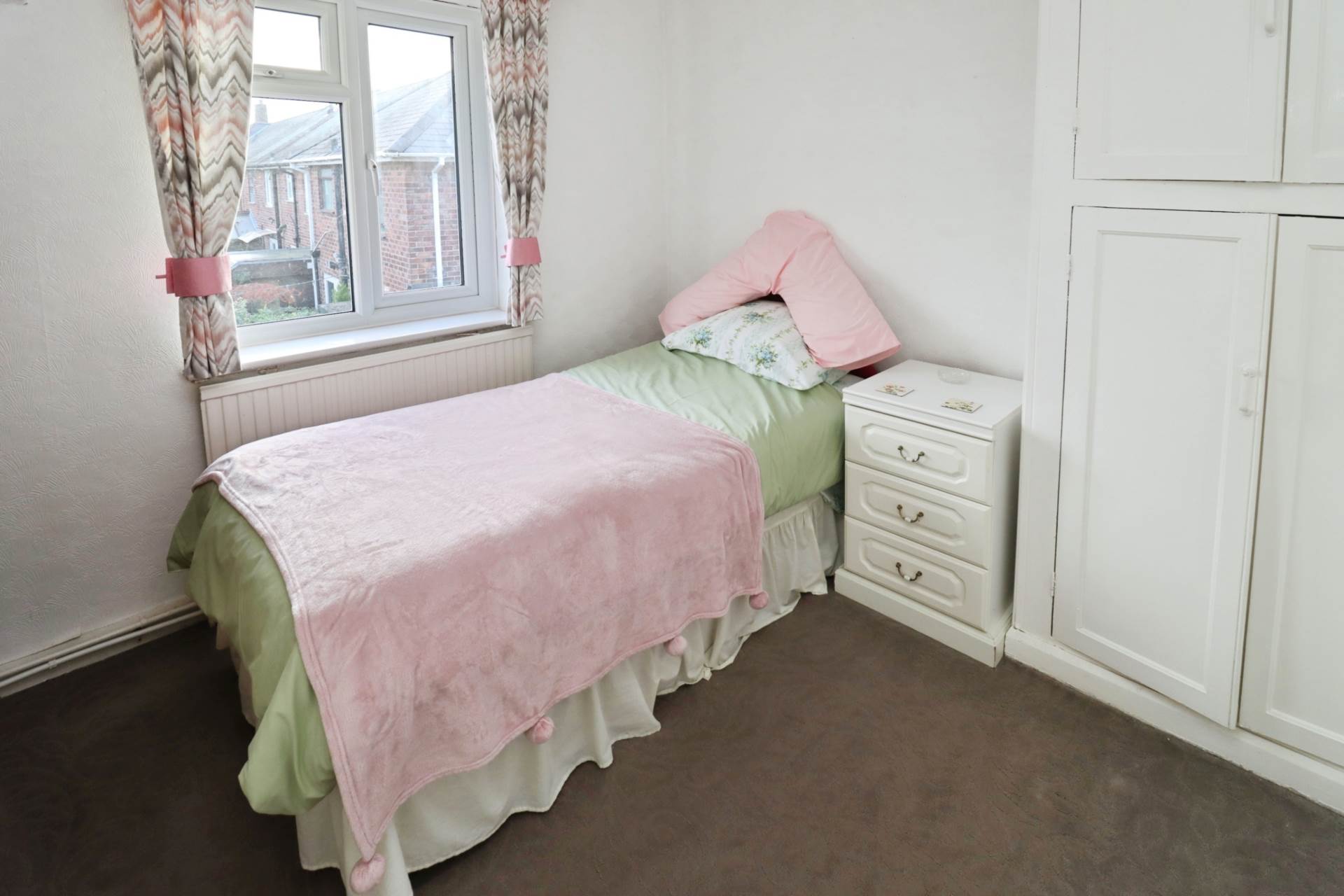 Rowan Grove, Bebington, Image 18