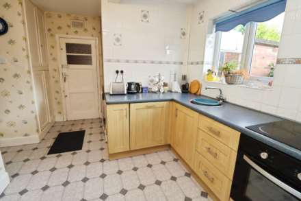 Rowan Grove, Bebington, Image 10