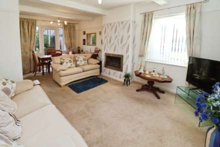 Rowan Grove, Bebington, Image 2