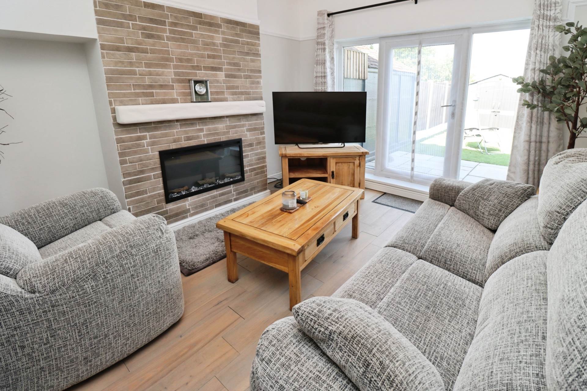 Rosefield Avenue, Bebington, Image 3