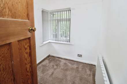 Rosefield Avenue, Bebington, Image 15